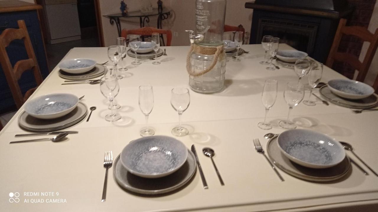 Maison De Ferme Au Calme Jusqu'A 10 Personnes Gannay-sur-Loire Luaran gambar